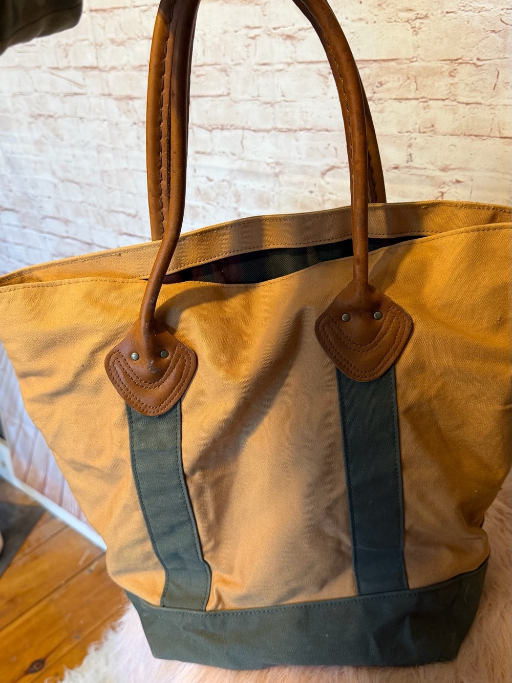 L.L.Bean vintage large canvas tote with leather handles - Picture 6 of 11